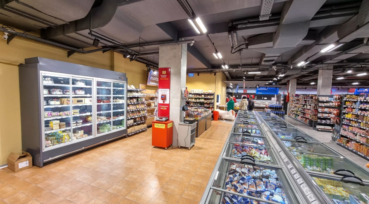 Супермаркет «Корзинка» – эффективные световые решения